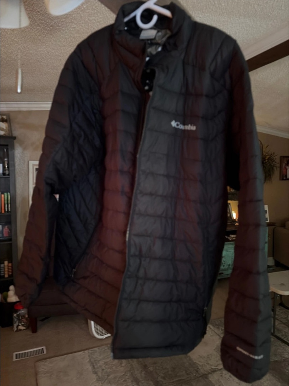 Columbia Men's Black Quilted Puffer Jacket